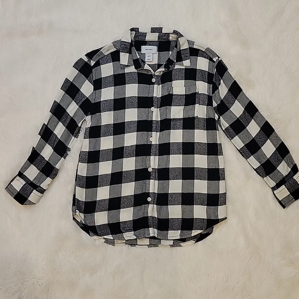 Old Navy Buffalo Plaid Flannel Shirt Bundle Red, White, Black Girl Size S (6-7)